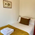 1 Bed Flat Near Edinburgh Castle